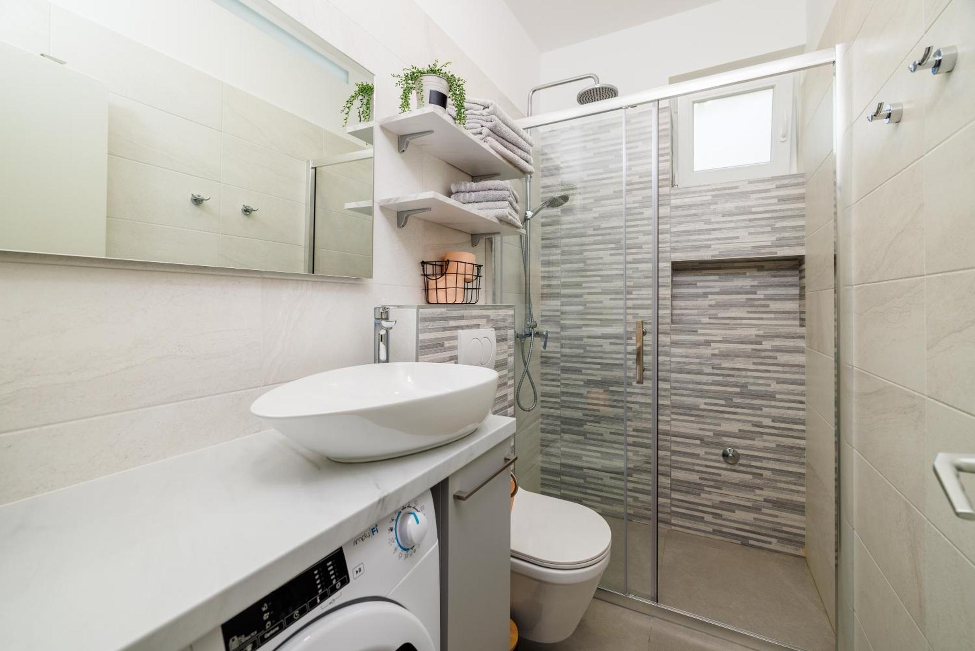 Apartmani Viktorija Jadranovo Exterior foto