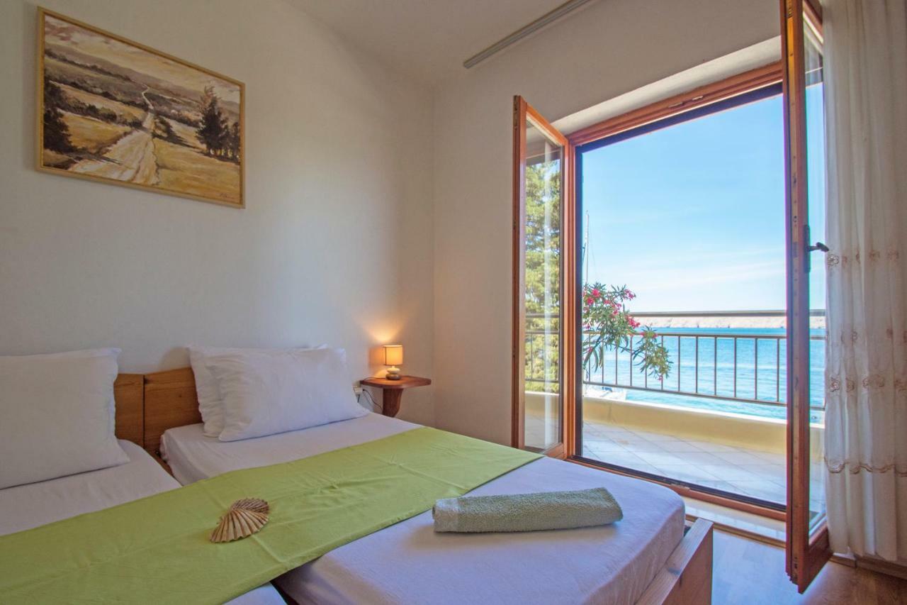 Apartmani Viktorija Jadranovo Exterior foto